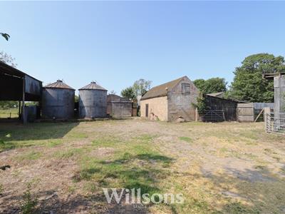 Mono-Pitch Barn